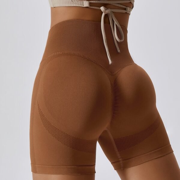 Women's High Waist Scrunched Yoga Shorts brown